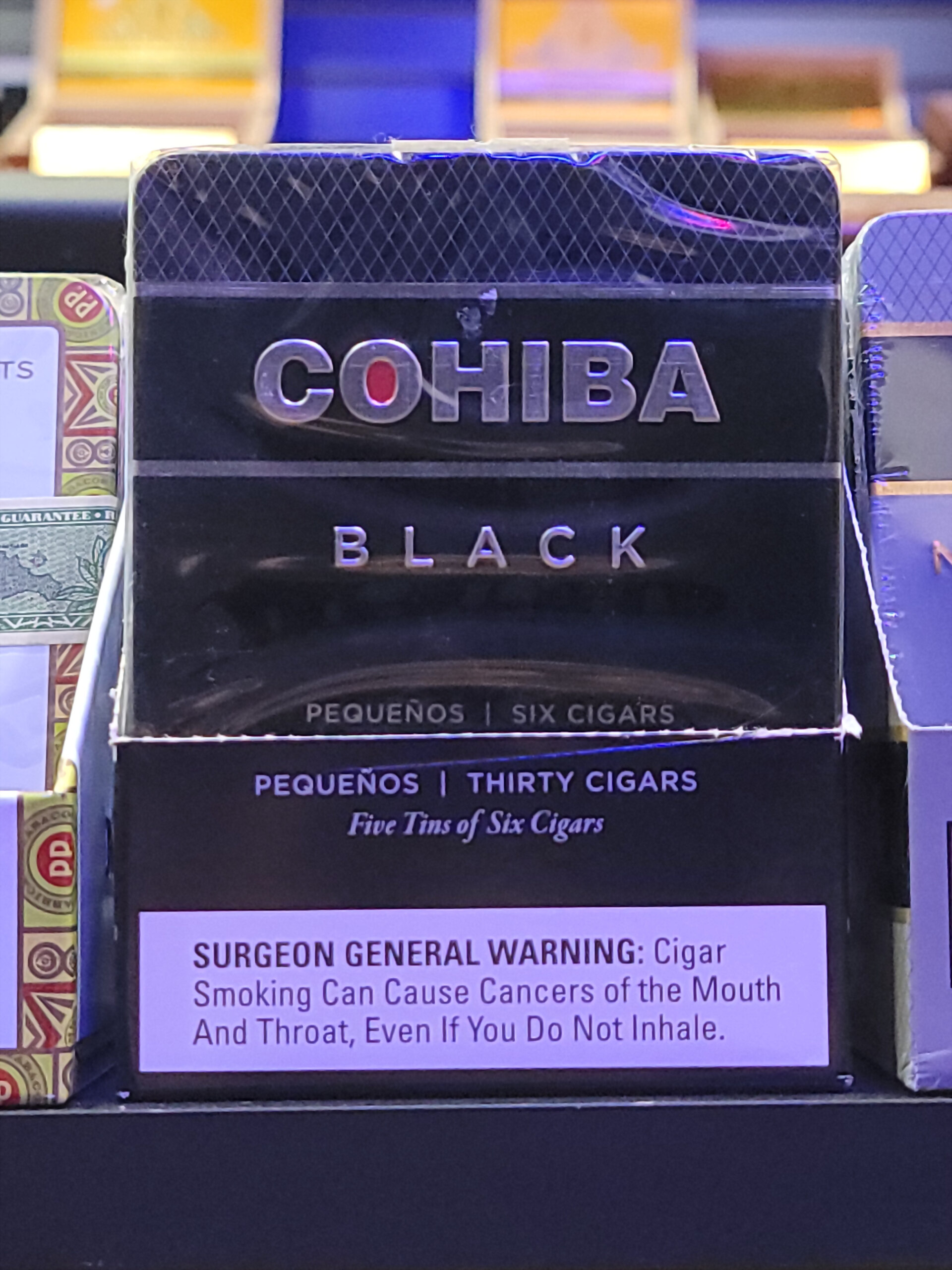 Cohiba Black Pequeños cigar