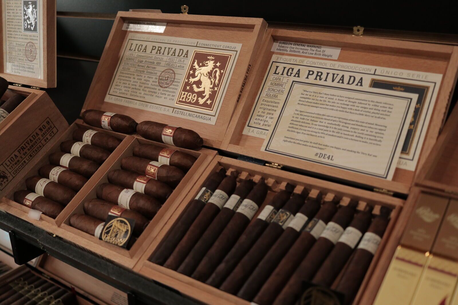 Liga Privada H99 Connecticut Corojo cigar