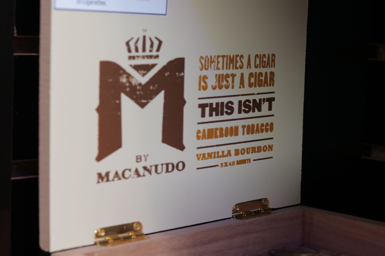 M by Macanudo Vanilla Bourbon cigar