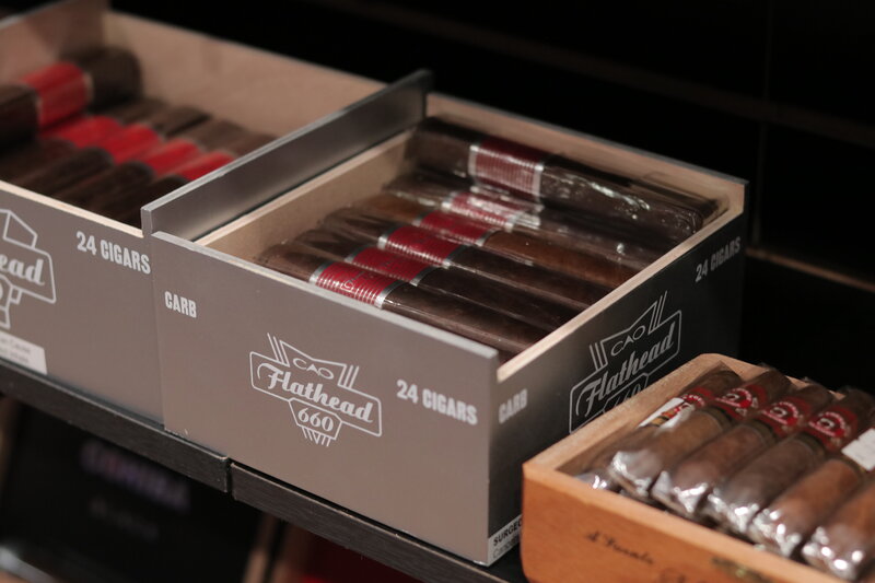 CAO Flathead Carb cigar — Open box