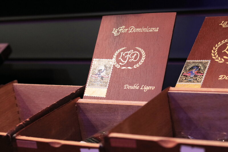 La Flor Dominicana Double Ligero cigar